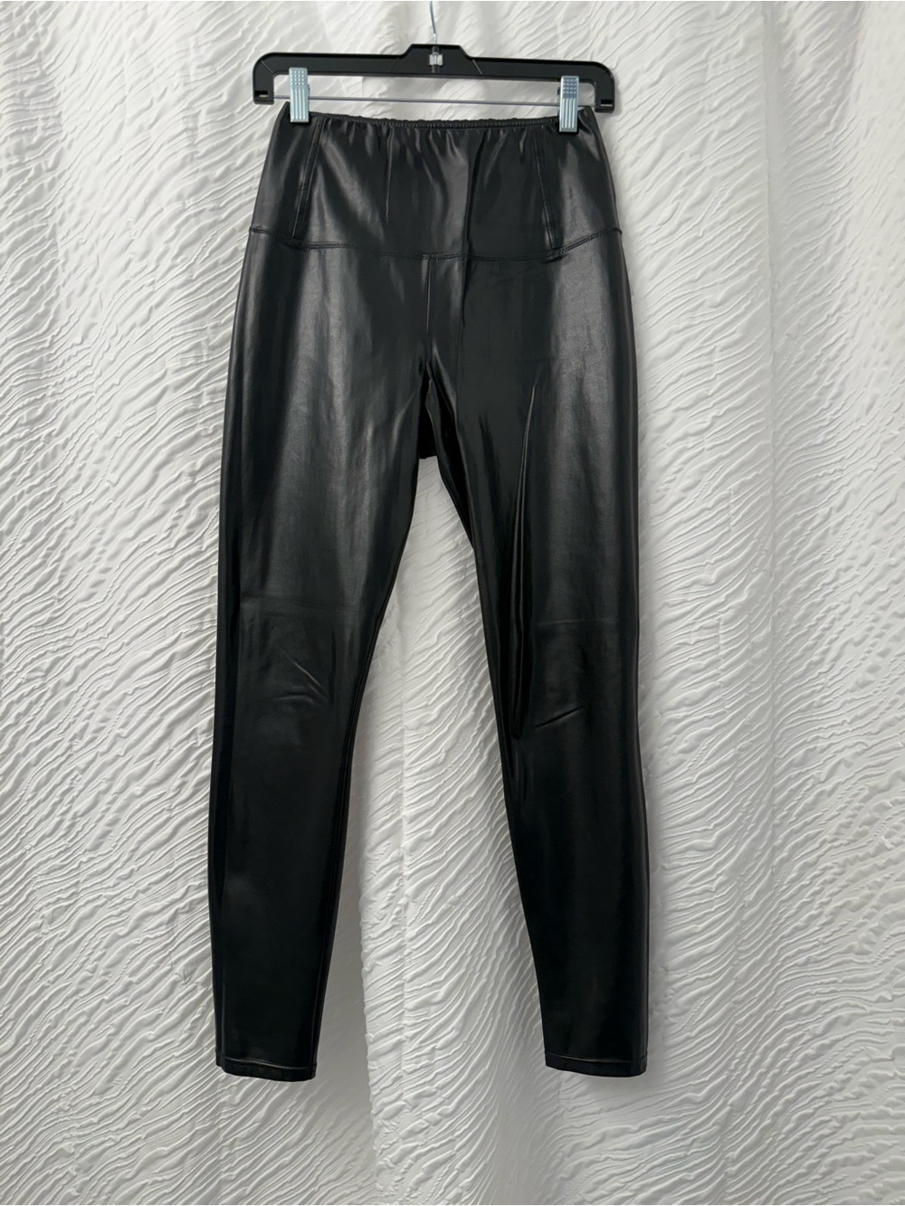 Wilfred Free (Aritzia) Black Faux Leather Leggings - Women Pants & Jumpsuits